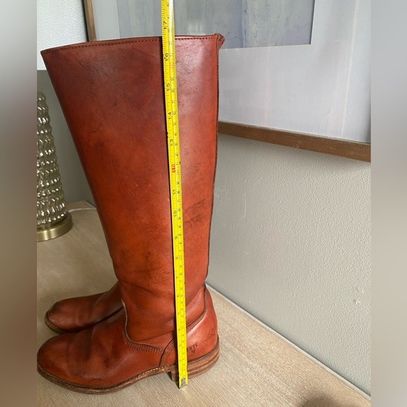 FRYE knee high leather boots size 7. In good condition!! - Picture 2 of 16